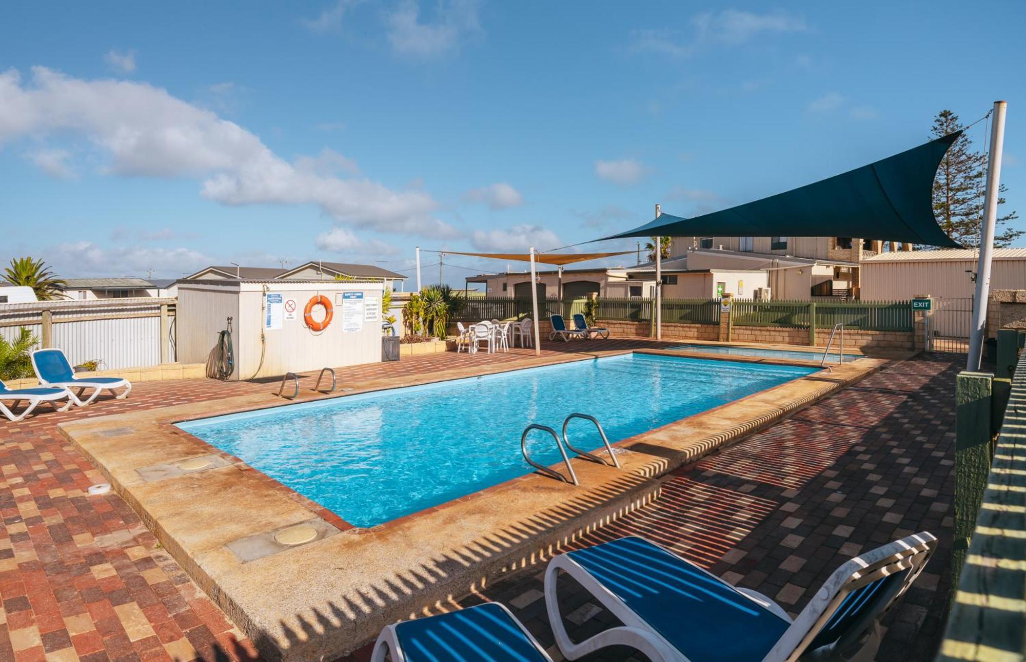 Belair Gardens Caravan Park Geraldton Eksteriør bilde